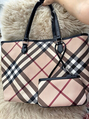 BURBERRY Super Nova Check Tote Bag w.Original Pouch!